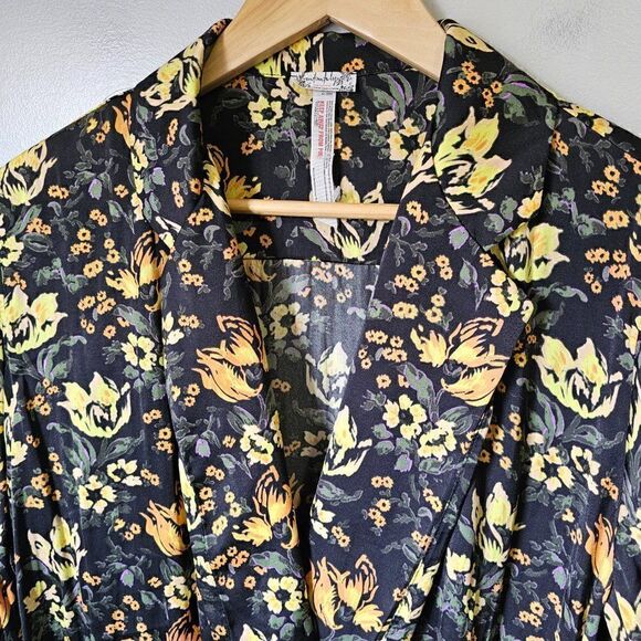 NWOT FREE PEOPLE FLORAL DEEP V SURPLICE LONG SLEEVES BODYSUIT TOP SIZE XS - Picture 8 of 14